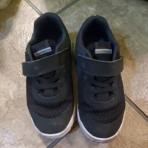 NIKE kids SIZE 10C SNEAKERS!